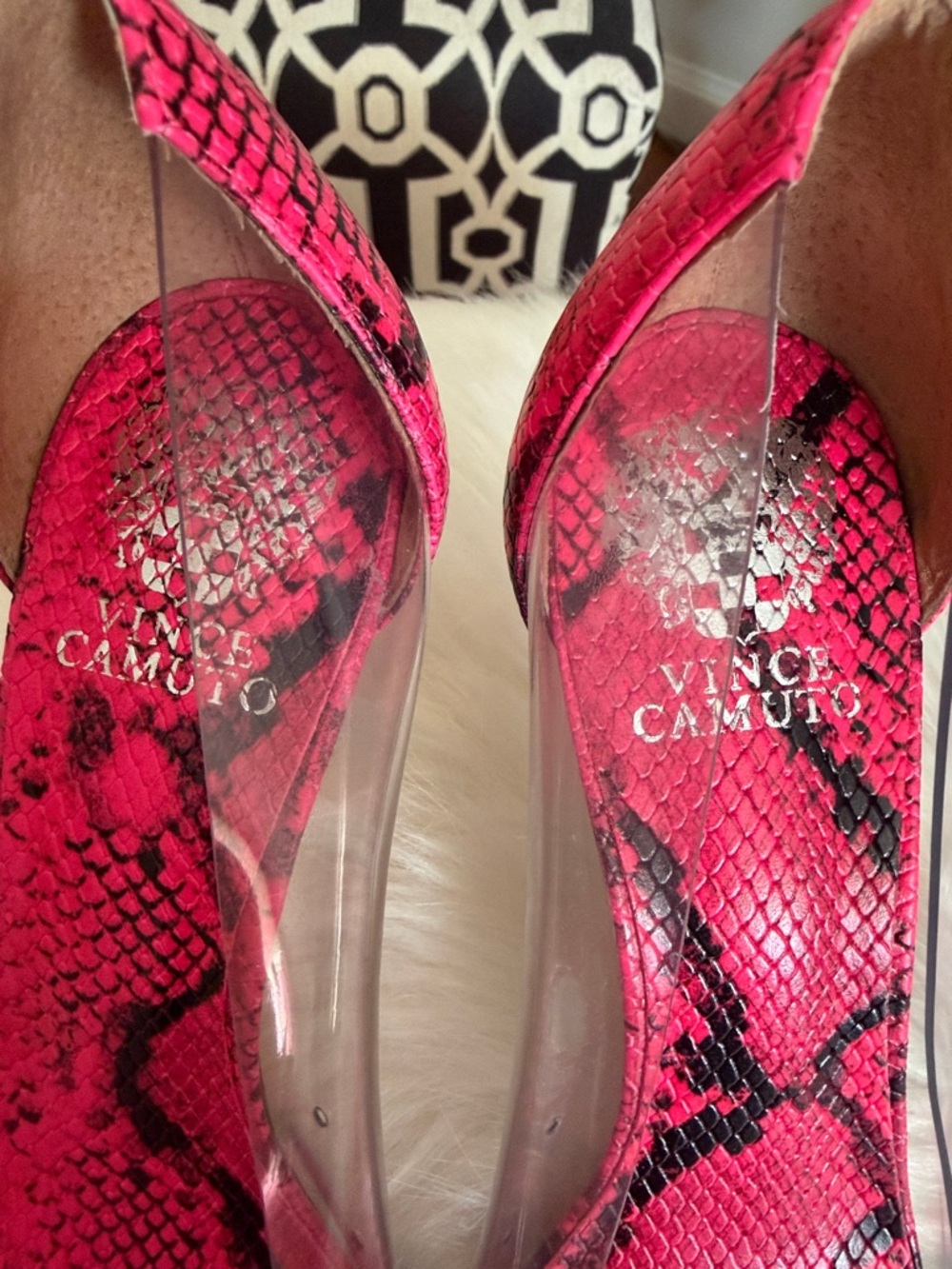 Vince Camuto Hot Pink Snake-Print Clear Pointed Toe Pumps - Picture 2 of 6